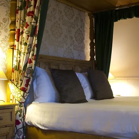 Πανσιόν Lonsdale House 3*